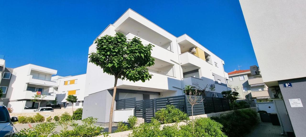 Nova Excellence Appartement Novalja Buitenkant foto