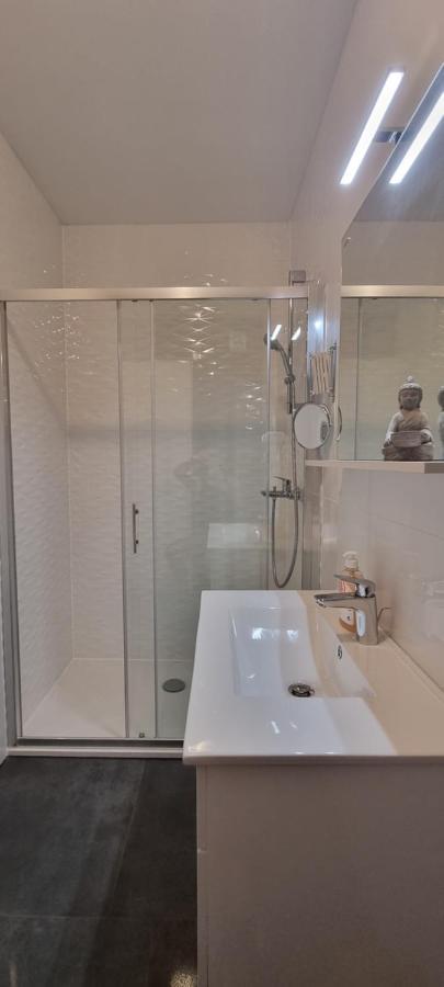 Nova Excellence Appartement Novalja Buitenkant foto