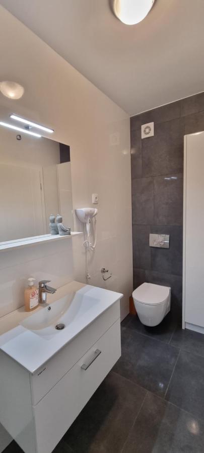 Nova Excellence Appartement Novalja Buitenkant foto