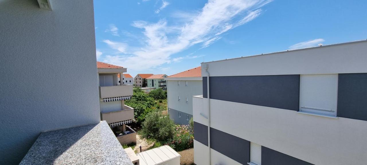 Nova Excellence Appartement Novalja Buitenkant foto