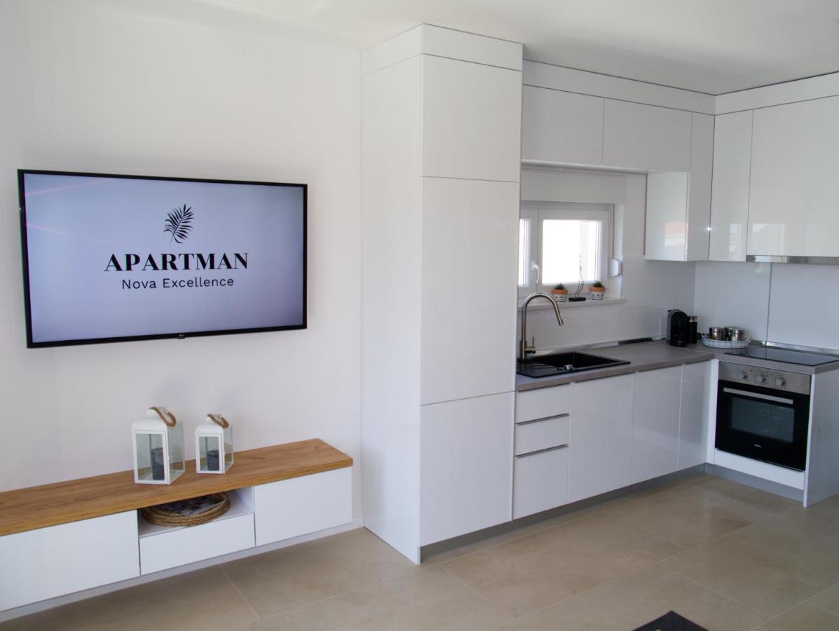 Nova Excellence Appartement Novalja Buitenkant foto